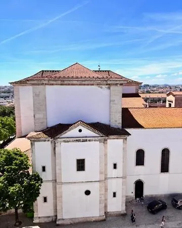 Homestay Sob O Sol De Lisboa *